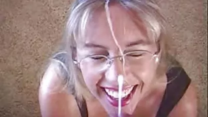 Anjingnya MILF ejakulasi jepang xxx porn di muka