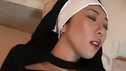 Gay deep bokep jepang yang ada ceritanya anal di wajahnya sedikit